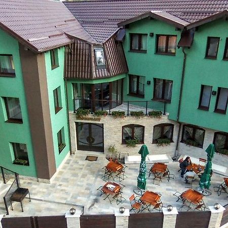 Hotel Pietrele Lui Solomon Braszów Zewnętrze zdjęcie