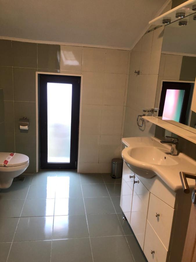 Hotel Pietrele Lui Solomon Braszów Zewnętrze zdjęcie