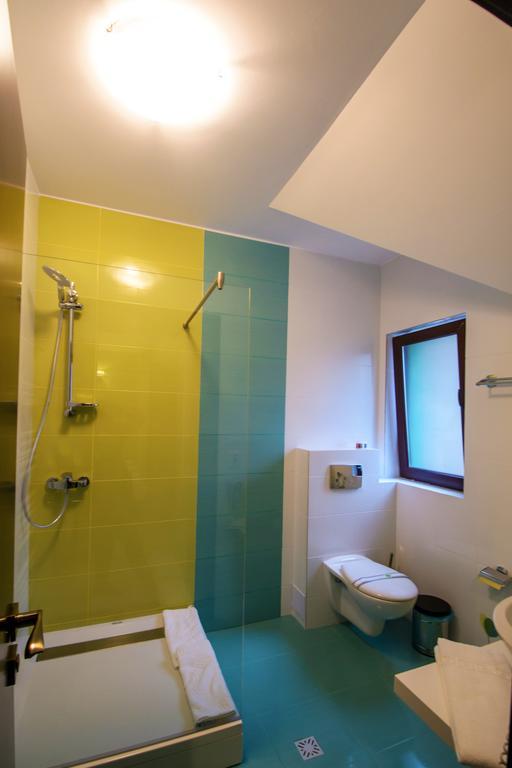 Hotel Pietrele Lui Solomon Braszów Zewnętrze zdjęcie