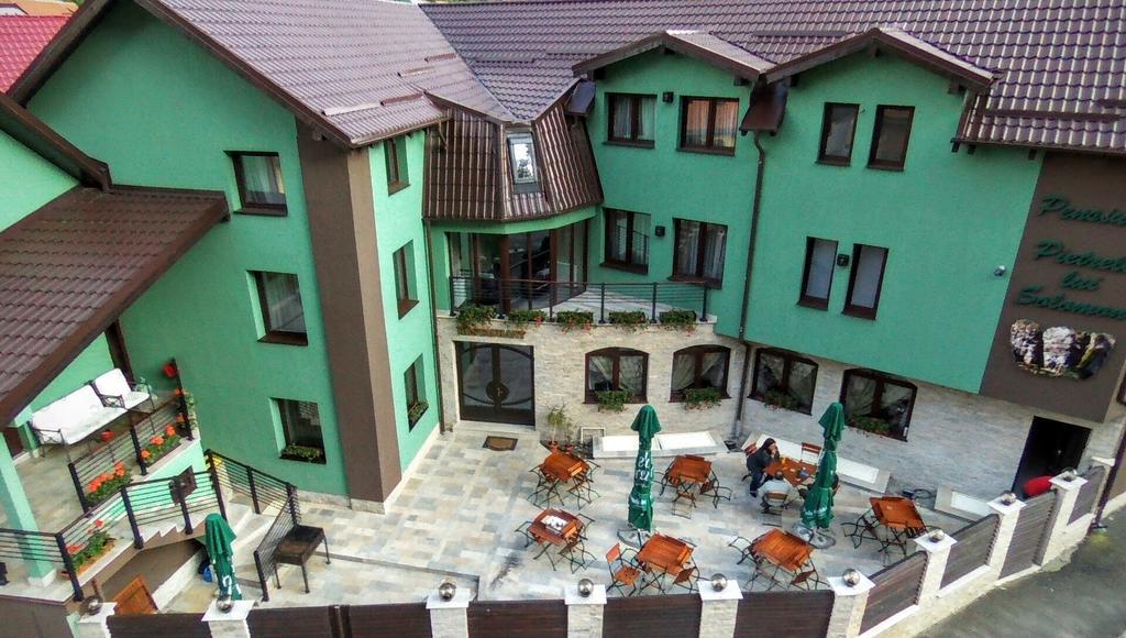 Hotel Pietrele Lui Solomon Braszów Zewnętrze zdjęcie
